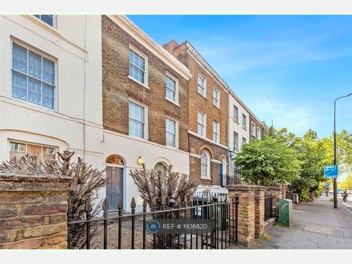 2 Bedroom Flat To Rent In Camberwell New Road, London, SE5