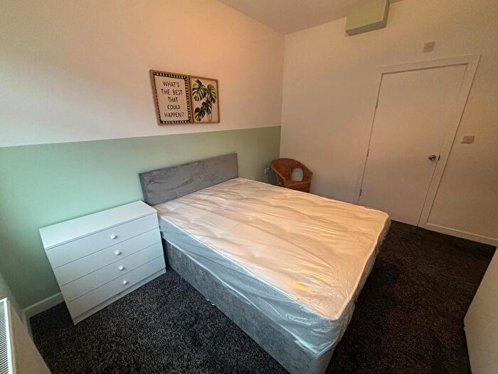 1 Bedroom House To Rent In Ainsdale Grove, SK5