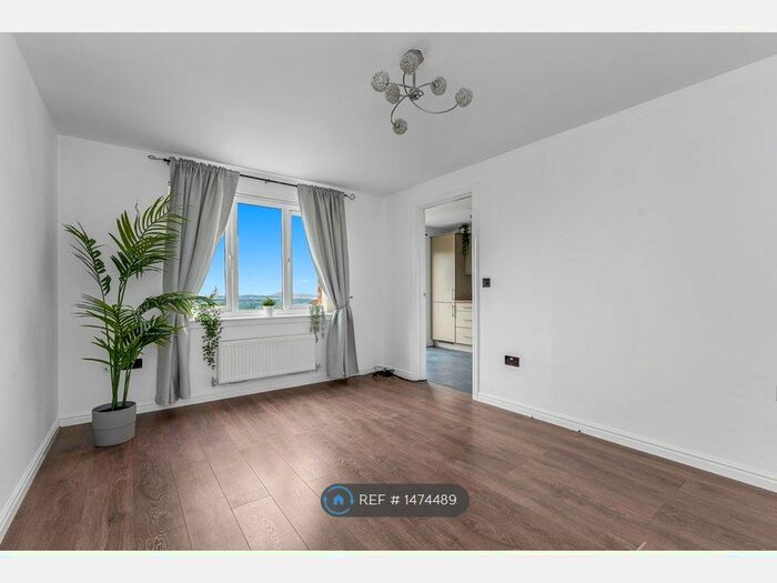 3 Bedroom Semi-Detached House To Rent In Cushat Gardens, Mayfield, Dalkeith, EH22