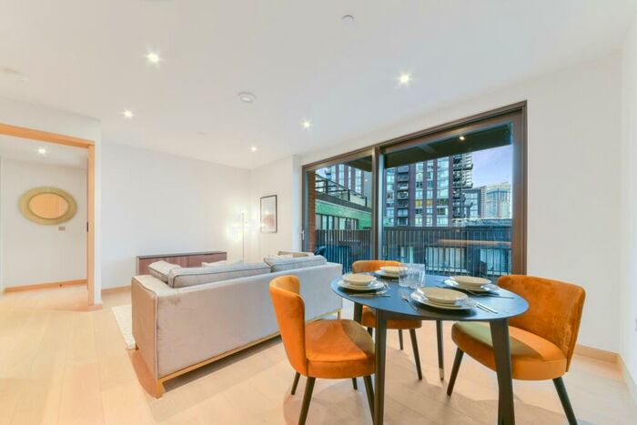 1 Bedroom Flat To Rent In Viaduct Gardens, Embassy Gardens, Nine Elms, London, SW11