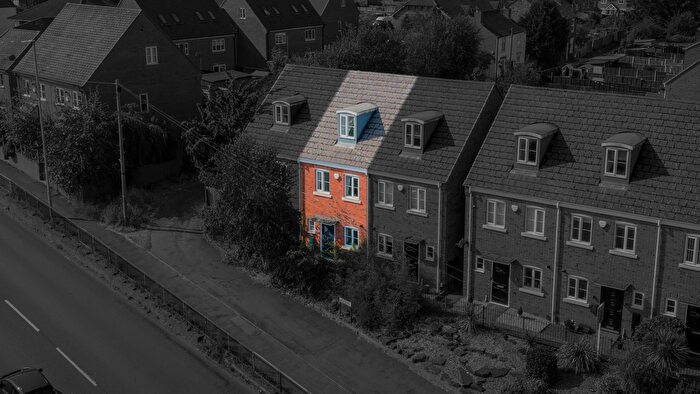 3 Bedroom Terraced House For Sale In Audnam, Stourbridge, DY8