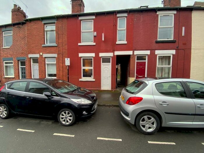 3 Bedroom Terraced House To Rent In Eastwood Road, S11