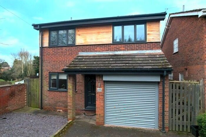 4 Bedroom Detached House To Rent In Stratford Road, Hockley Heath, B94