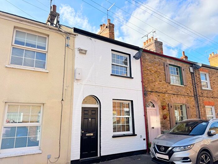 2 Bedroom Terraced House To Rent In Westgate Street, Taunton, Somerset, TA1