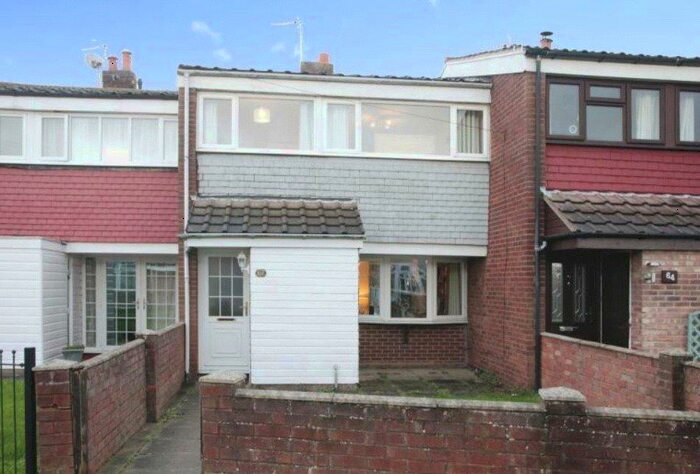 3 Bedroom Terraced House For Sale In Birchley Heath Road, Birchley Heath, Nuneaton, Warwickshire, CV10