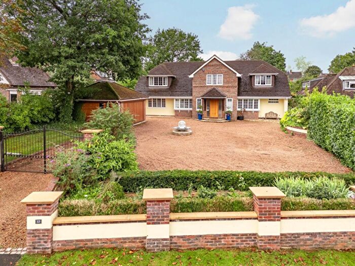 5 Bedroom Detached House For Sale In Eastwick Drive, Great Bookham, Leatherhead, KT23