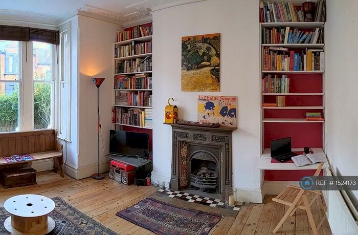 1 Bedroom Flat To Rent In Mattison Road, London, N4