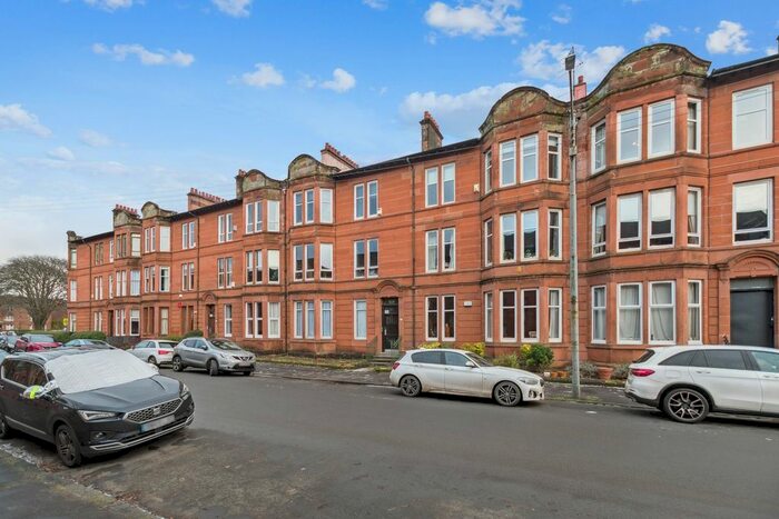 2 Bedroom Flat To Rent In Durward Avenue, Shawlands, Glasgow, G41