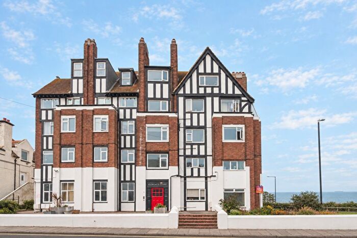 2 Bedroom Flat For Sale In Eastern Esplanade, Margate, Cliftonville, CT9