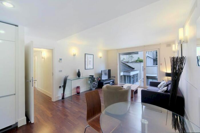 2 Bedroom Flat To Rent In Weymouth Street, Marylebone, W1W