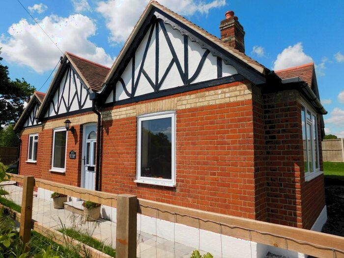 3 Bedroom Bungalow To Rent In The Lodge, Hall Road, Maldon, Essex, CM9