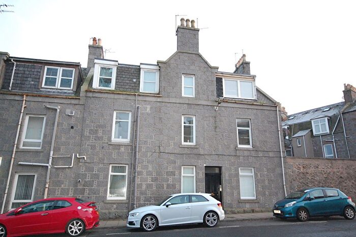 1 Bedroom Flat To Rent In Hardgate, City Centre, Aberdeen, AB11