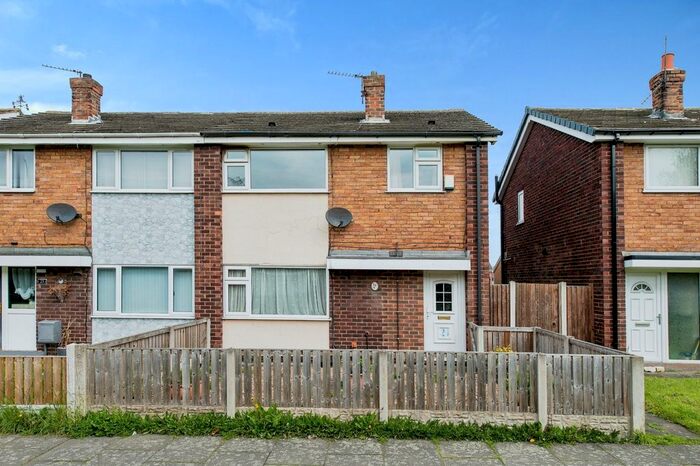 3 Bedroom Semi-Detached House To Rent In Laburnum Court, Castleford, West Yorkshire, WF10