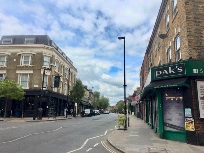 4 Bedroom Flat To Rent In Stroud Green Road, London, N4