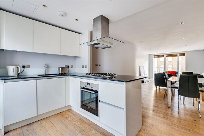 2 Bedroom Flat To Rent In Cornwall House, Marylebone, NW1