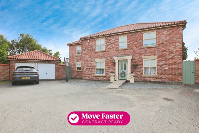 5 Bedroom Detached House For Sale In Foundry Garth, Burton Pidsea, HU12