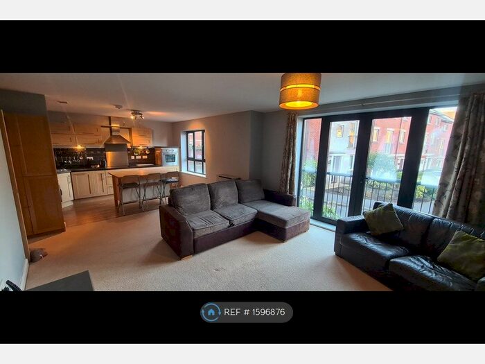 2 Bedroom Flat To Rent In Regency House, Belper, DE56