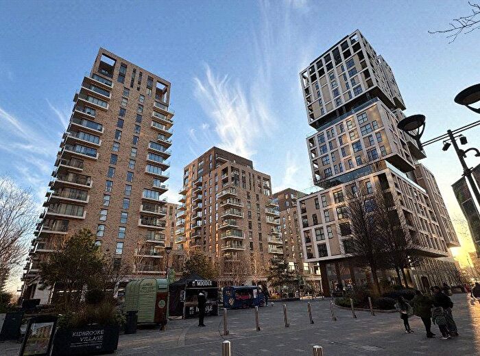 2 Bedroom Flat To Rent In Cobham House, Kidbrooke Village, London, SE3