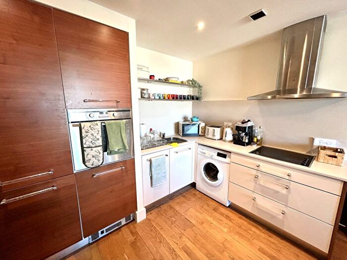 1 Bedroom Property To Rent In Falcon Drive, Cardiff, CF10