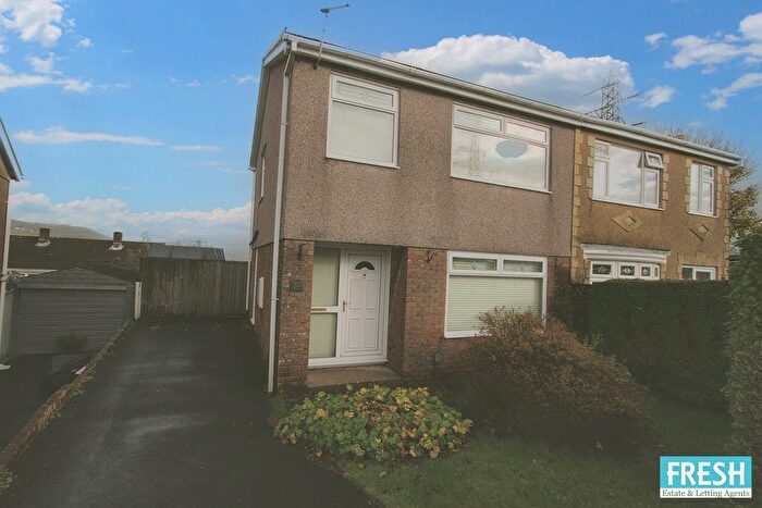 3 Bedroom Semi Detached House For Sale In Lon Tyrhaul, Llansamlet, Swansea, SA7