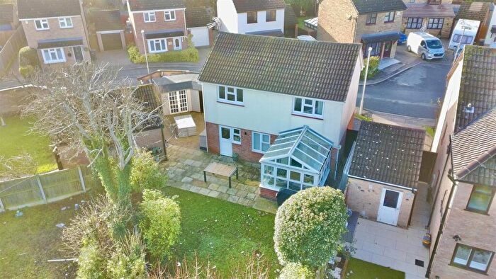 3 Bedroom Detached House For Sale In Flintwich Manor, Newland Spring, Chelmsford, CM1