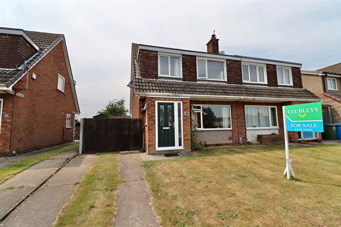 3 Bedroom Semi-Detached House For Sale In Moorfield Way, Wilberfoss, York, YO41