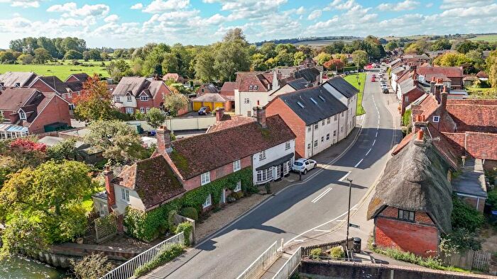 2 Bedroom Flat For Sale In Downton, SP5