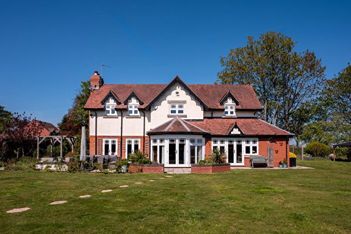 3 Bedroom Country House For Sale In The Orchards, Hatfield Lane, Norton Worcester Worcestershire, WR5