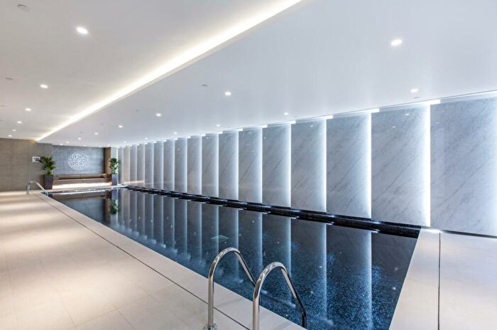 3 Bedroom Flat For Sale In Cleland House, John Islip Street, Westminster, London, SW1P