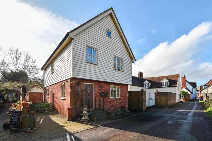 3 Bedroom Detached House For Sale In The Green, Blackmore, Ingatestone, CM4