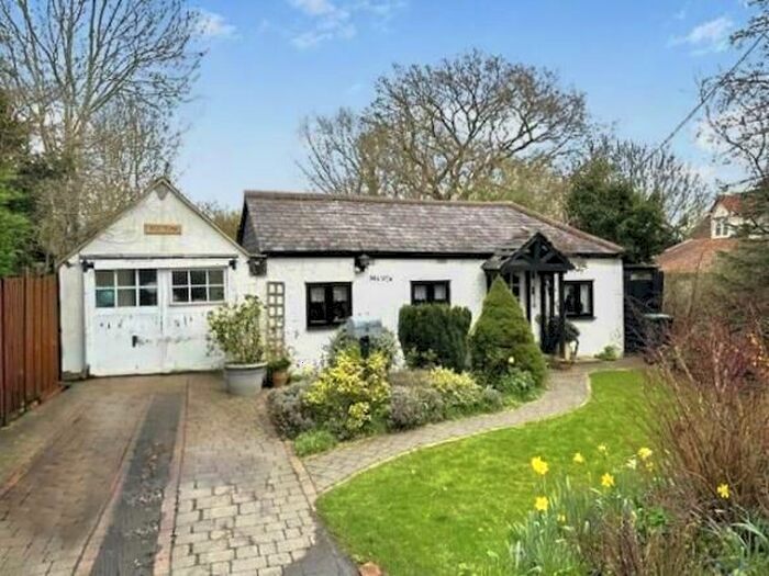 4 Bedroom Bungalow For Sale In Ongar, CM5