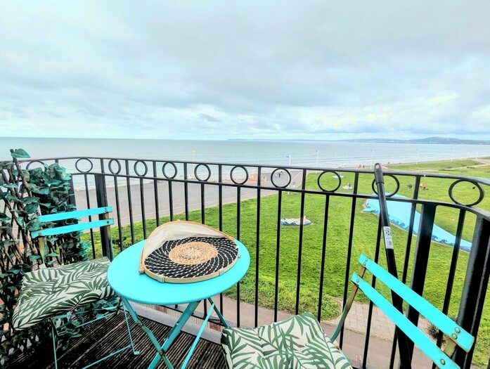 2 Bedroom Flat To Rent In Jersey Quay, Port Talbot, Neath Port Talbot., SA12
