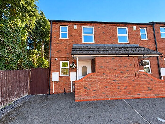 2 Bedroom Semi-Detached House For Sale In Fairfax Street, Lincoln, LN5