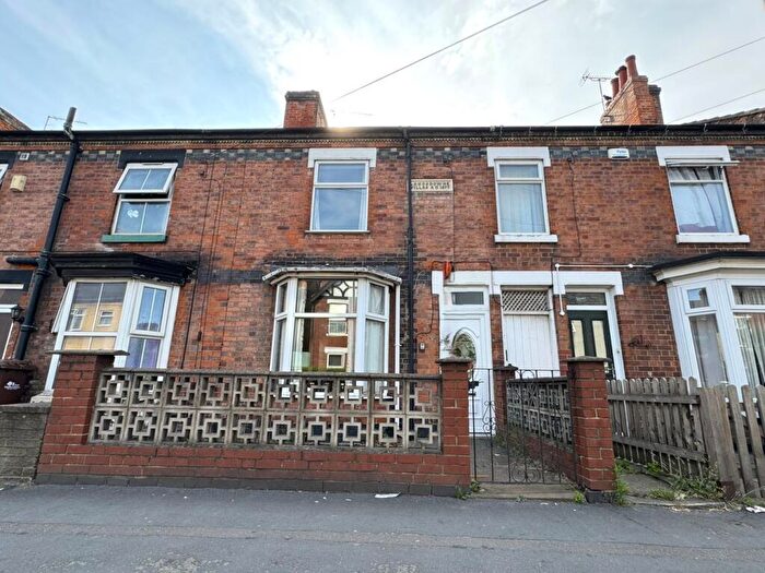 2 Bedroom Terraced House For Sale In Shobnall Street, Burton-on-Trent, DE14