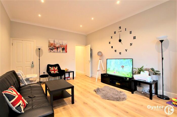 1 Bedroom Flat To Rent In Dwight Road, Watford, WD18