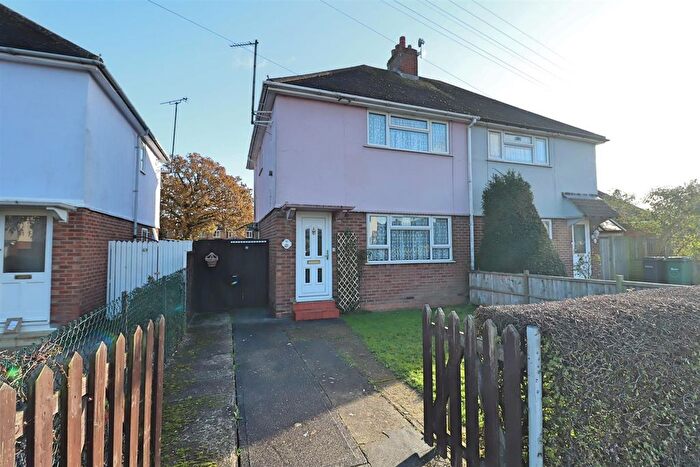 3 Bedroom Semi-Detached House To Rent In Tabor Avenue, Braintree, CM7