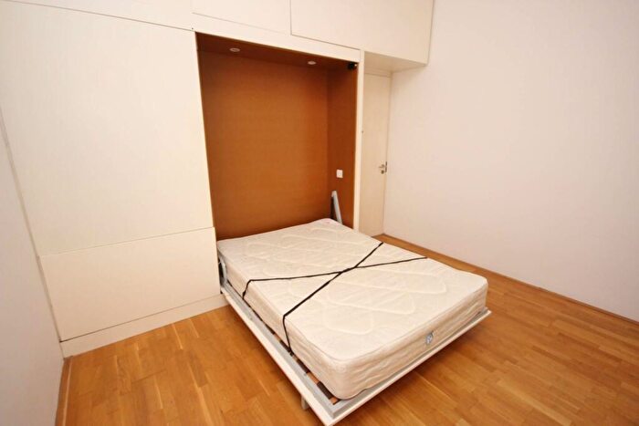 Apartment For Sale In Greengate, Manchester, M3