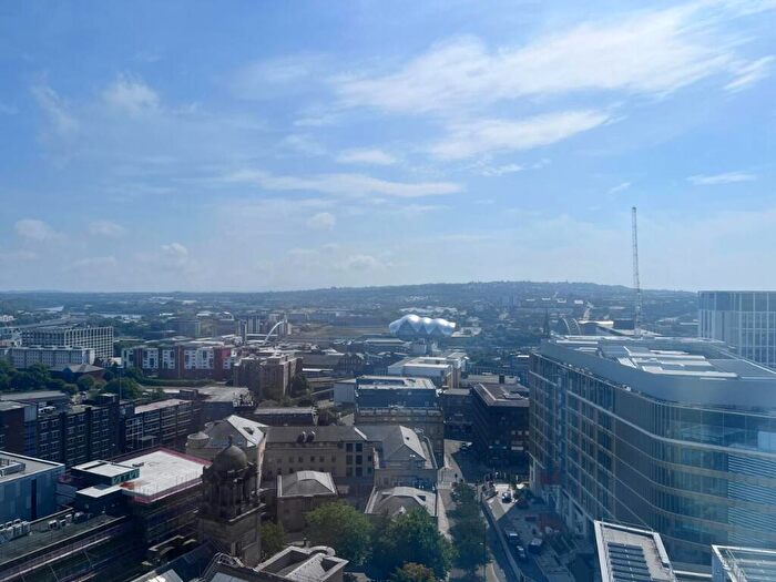 2 Bedroom Flat To Rent In Bewick Court, Princess Square, City Centre, Newcastle Upon Tyne, NE1