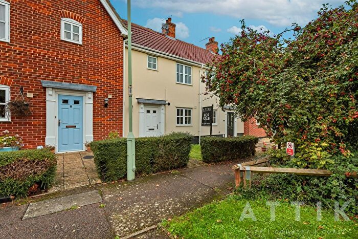2 Bedroom Terraced House For Sale In Aldergrove Close, Halesworth, IP19