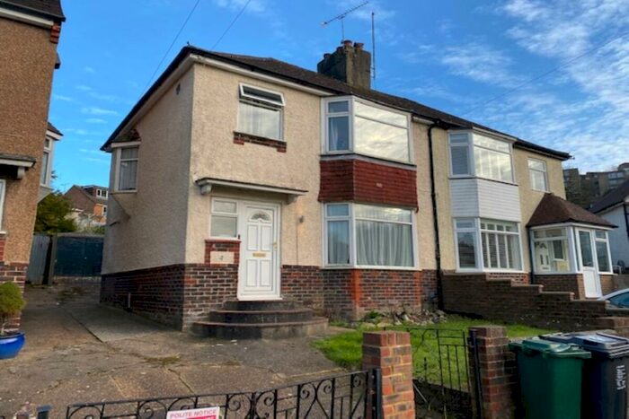 4 Bedroom Semi-Detached House To Rent In Lower Bevendean Avenue, Brighton, BN2