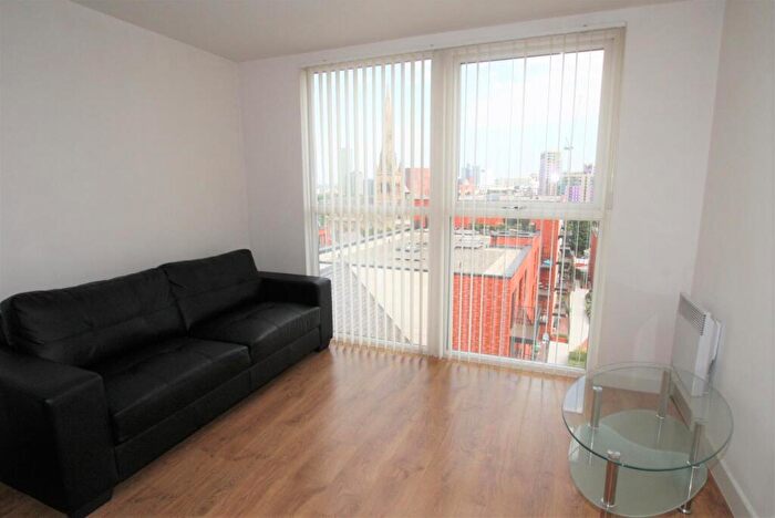 1 Bedroom Apartment To Rent In Zenith, Chapel Street, Salford, M3