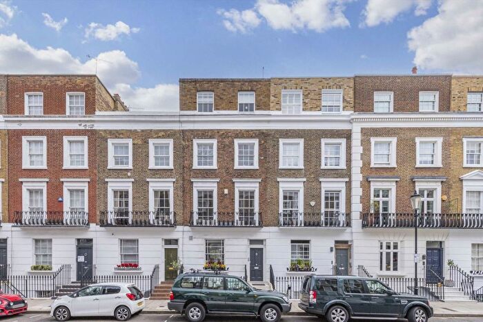 1 Bedroom Flat To Rent In Moore Street, Chelsea, SW3
