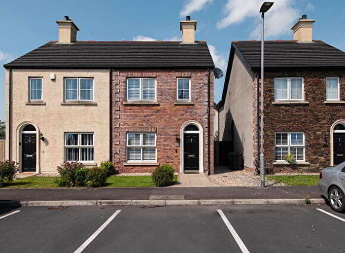 3 Bedroom Semi-Detached House For Sale In Summerhill, Banbridge, BT32