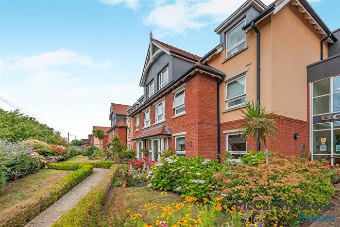 1 Bedroom Flat For Sale In Horton Mill Court, Hanbury Road, Droitwich, WR9