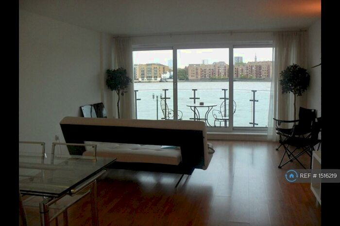 2 Bedroom Flat To Rent In Pacific Wharf, London, SE16