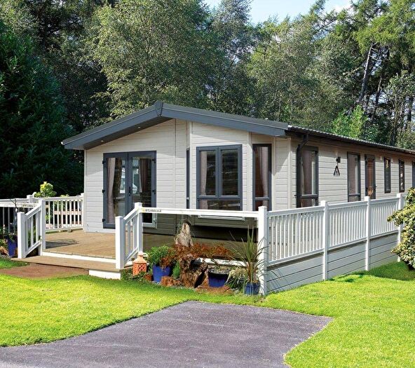 2 Bedroom Caravan For Sale In Gilberdyke, East Riding Of Yorkshire, HU15