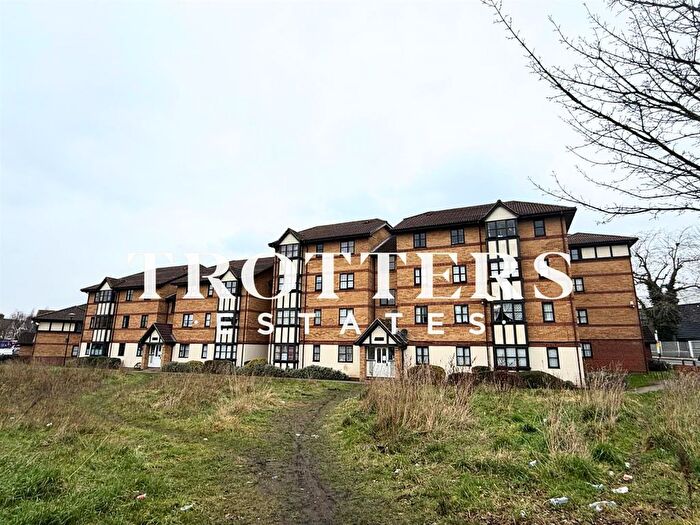 2 Bedroom Flat To Rent In Somerset Hall, Creighton Road, London, N17