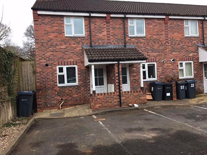 2 Bedroom Terraced House To Rent In Fairfax Drive, Birmingham, B31