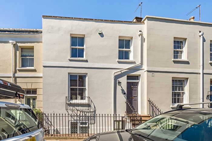 3 Bedroom Town House For Sale In Tivoli Street, Tivoli, Cheltenham, GL50