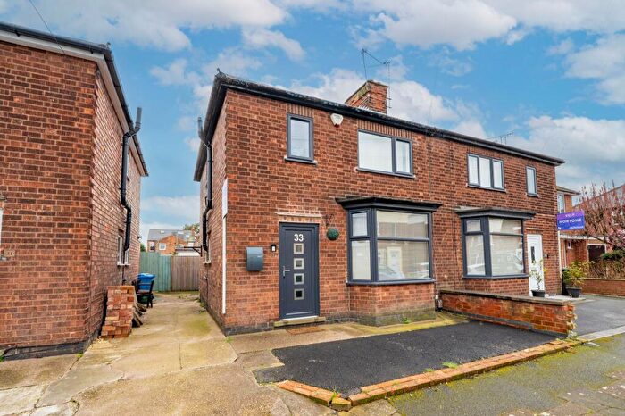 3 Bedroom Semi Detached House For Sale In Carlton Road, Long Eaton, NG10